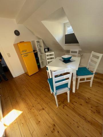 Ferienhaus Am Fallertor Alken Bagian luar foto